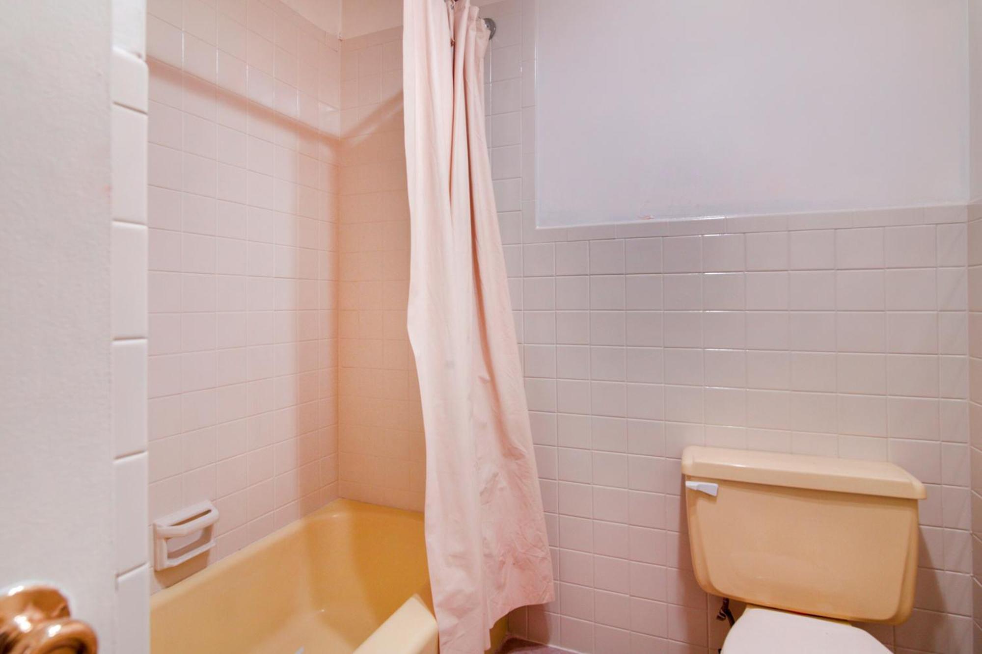 Oyo Hotel Dalton Pa I-81 Craig Экстерьер фото