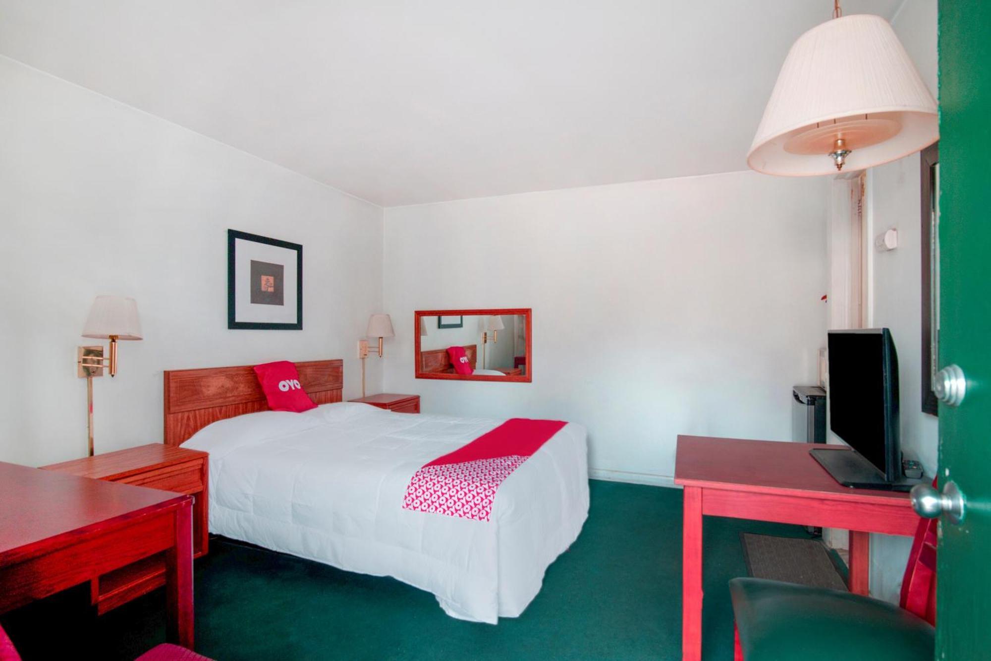 Oyo Hotel Dalton Pa I-81 Craig Экстерьер фото